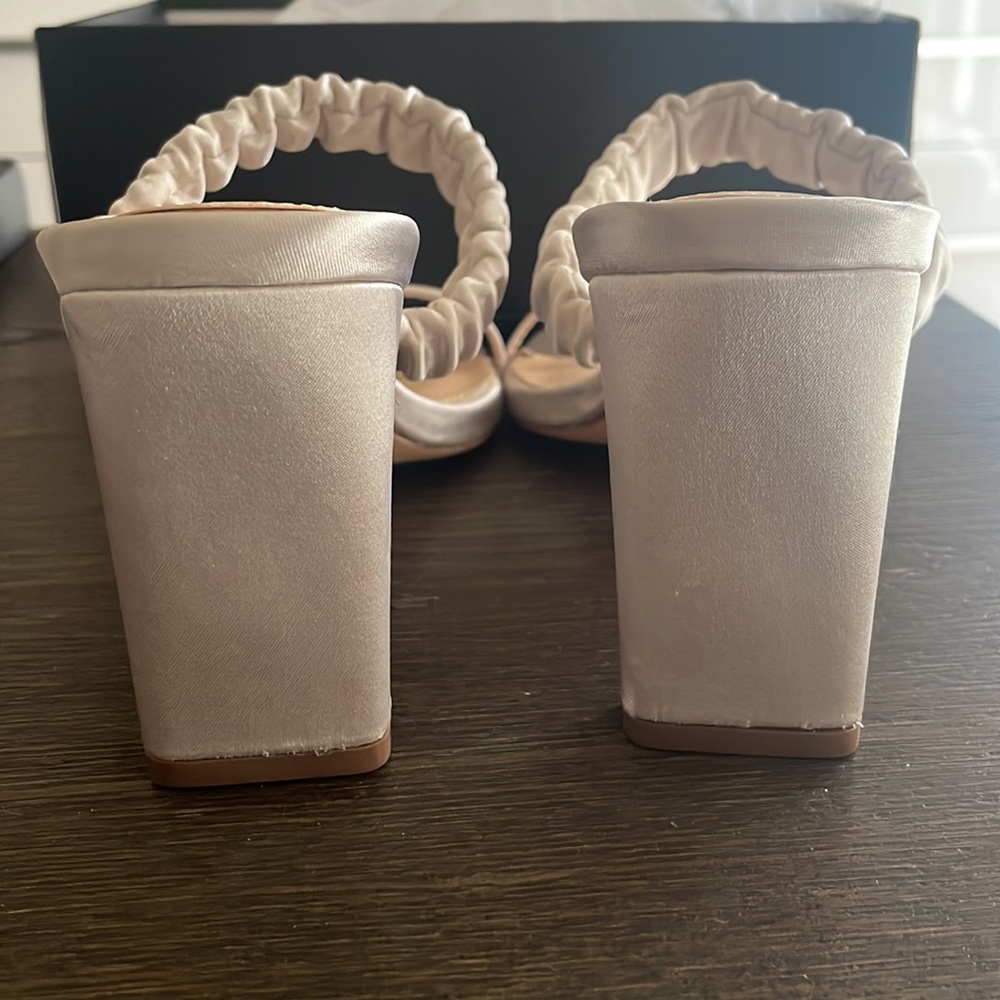 Ivory Block Heel - Picture 5 of 8